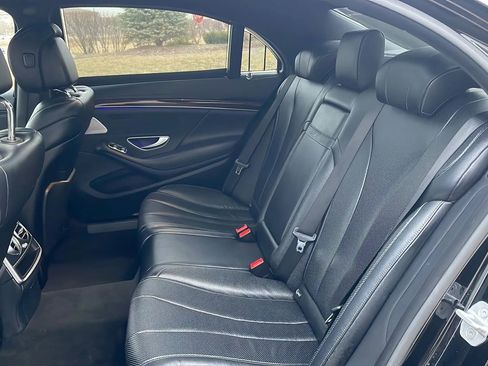Used 2015 Mercedes-Benz S 550 4MATIC Sedan image 19