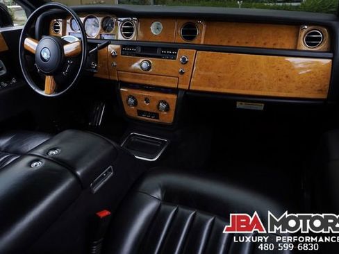 Used 2005 Rolls-Royce Phantom Sedan image 97