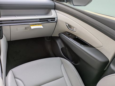 New 2026 Hyundai Tucson Limited AWD/4WD image 15