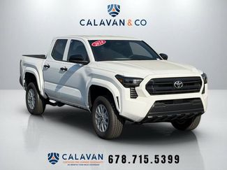Used 2024 Toyota Tacoma SR video 1
