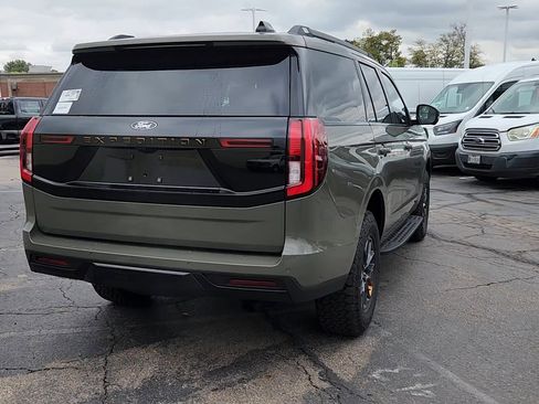 New 2025 Ford F250 Lariat w/ Lariat Ultimate Package image 9