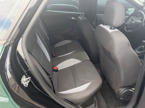 Used 2017 Ford Focus ST FWD image 8