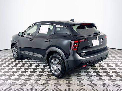 Used 2025 Nissan Kicks S FWD image 6