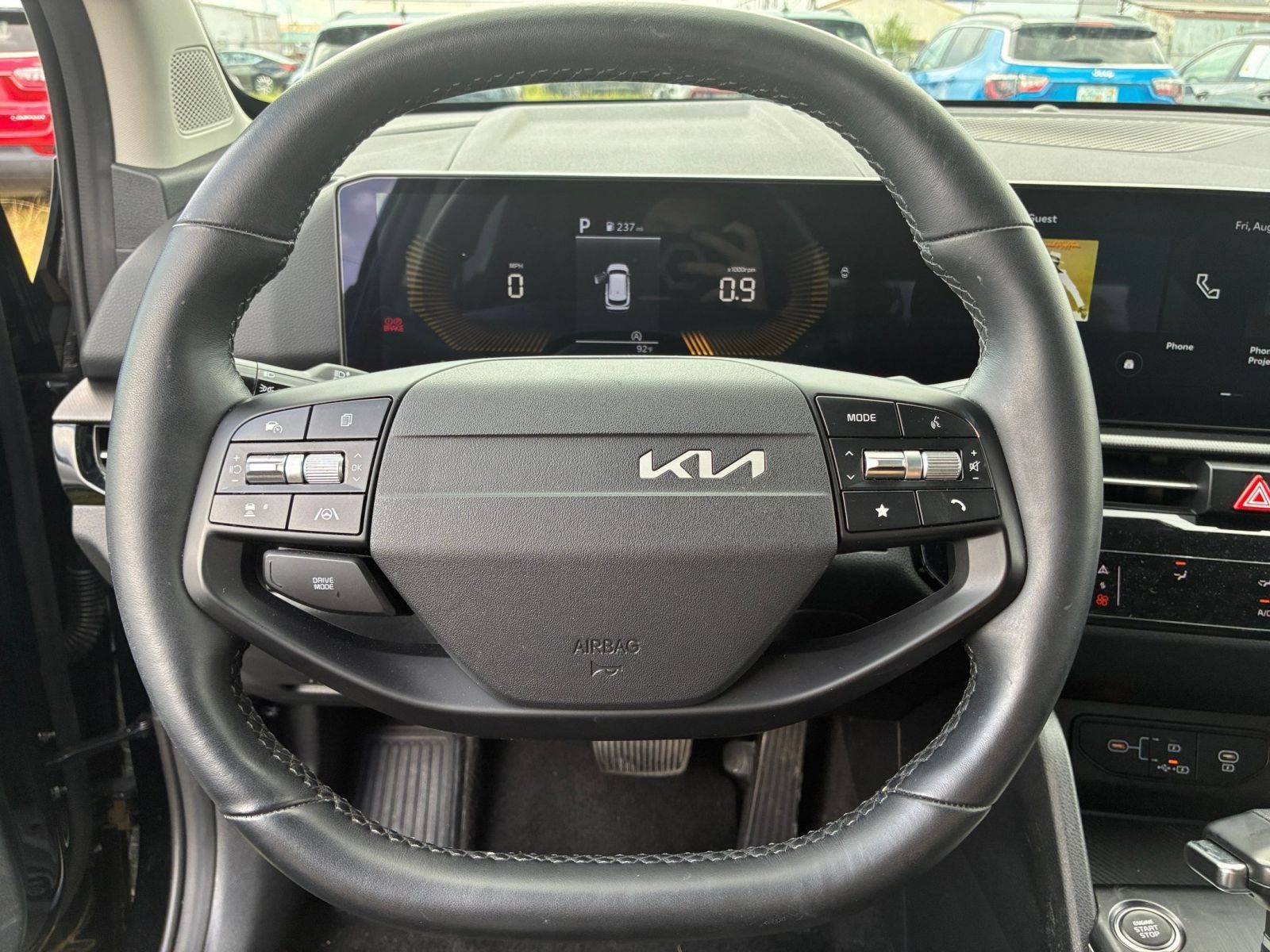 Used 2026 Kia Sportage LX FWD image 27