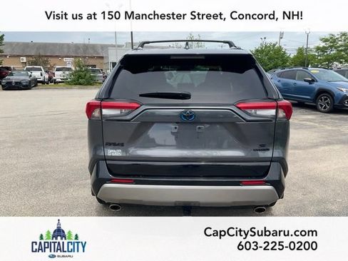 Used 2024 Toyota RAV4 SE w/ Convenience Package AWD/4WD image 6