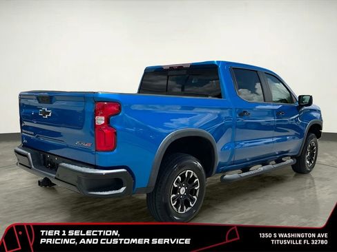 Used 2022 Chevrolet Silverado 1500 ZR2 w/ Technology Package AWD/4WD image 12