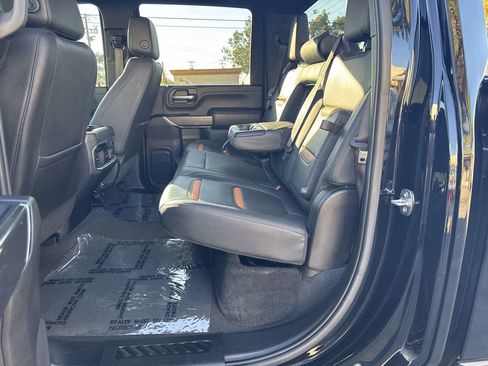 Used 2023 GMC Sierra 2500 AT4 w/ Gooseneck/5TH Wheel Package image 11