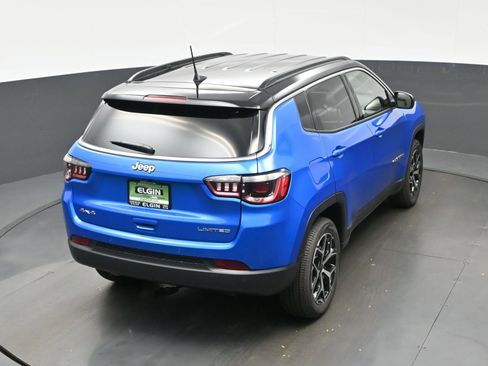 New 2026 Jeep Compass Limited image 22