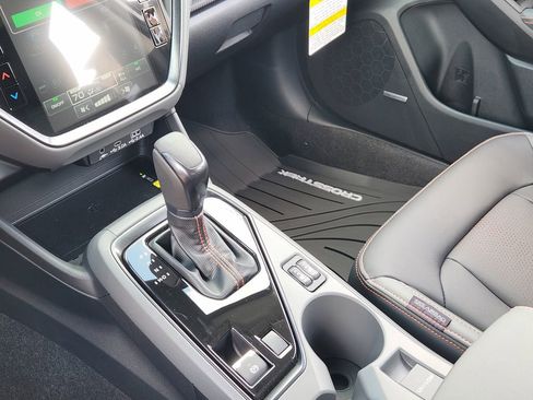 New 2026 Subaru Crosstrek 2.5i Limited AWD/4WD image 16