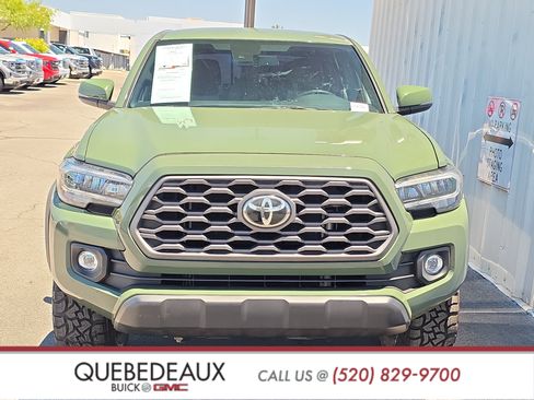 Used 2022 Toyota Tacoma TRD Off-Road RWD image 2