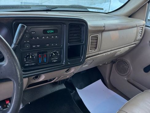 Used 2005 Chevrolet Silverado 2500 HEAVY DUTY image 13