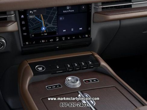 New 2025 Lincoln Navigator Reserve AWD/4WD image 15