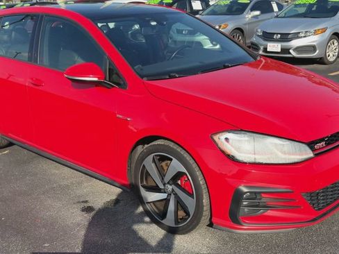 Used 2019 Volkswagen GTI S FWD image 2