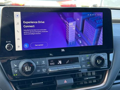 Certified 2024 Toyota Grand Highlander MAX Limited image 39