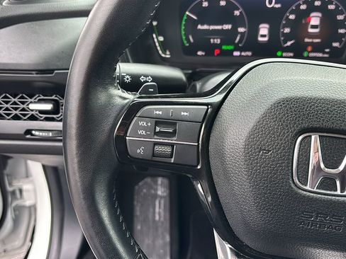 Used 2023 Honda Accord Touring image 17