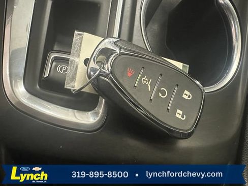 Used 2022 Chevrolet Equinox LT AWD/4WD image 17