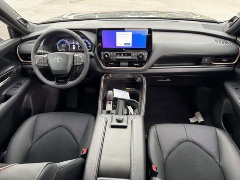 New 2026 Toyota Grand Highlander AWD Hybrid image 23