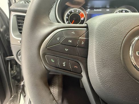 Used 2022 Jeep Cherokee Trailhawk w/ Sound & Nav Group image 23