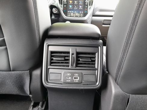 Certified 2026 Subaru Forester Premium AWD/4WD image 31