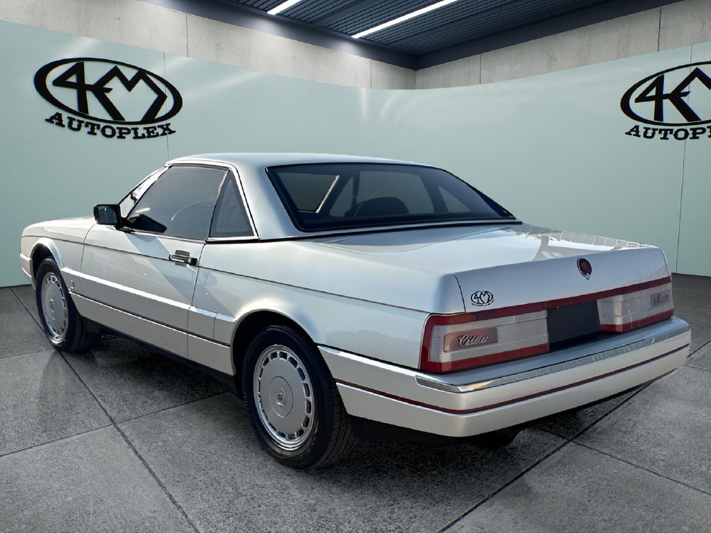 Used 1992 Cadillac Allante FWD image 5