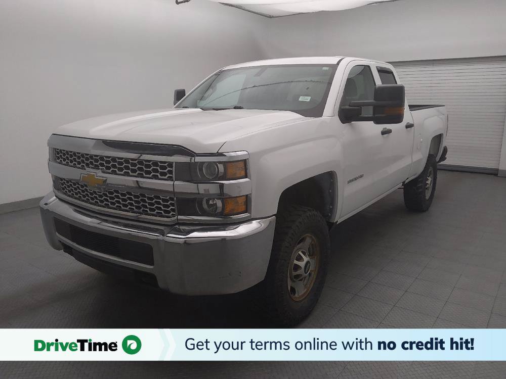 Used 2019 Chevrolet Silverado 2500 W/T AWD/4WD image 1