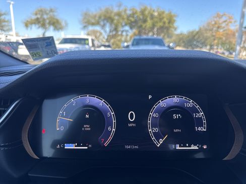 Used 2025 Jeep Grand Cherokee L Limited image 14