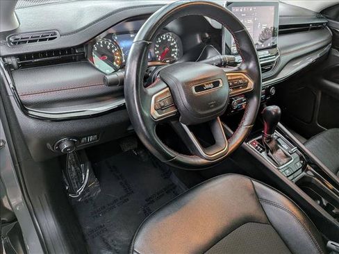 Used 2022 Jeep Compass Trailhawk w/ Trailhawk Convenience Group image 10