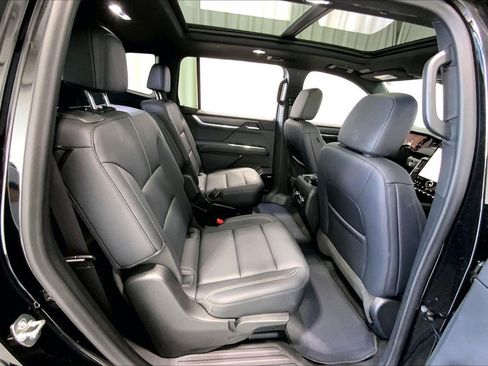 Used 2024 GMC Acadia Elevation w/ Luxury Package image 20