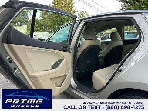 Used 2013 Kia Optima LX image 10