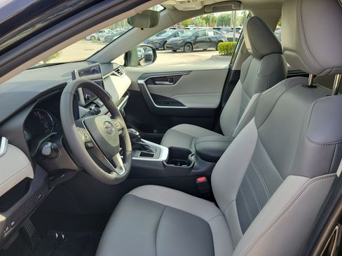 Used 2025 Toyota RAV4 XLE Premium FWD image 23