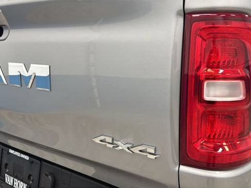 Used 2025 RAM 1500 Laramie w/ Sport Appearance Package AWD/4WD image 40