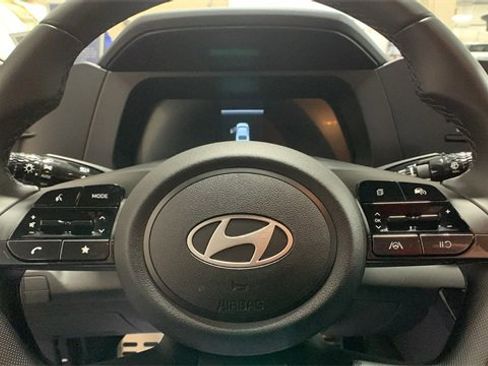 Certified 2025 Hyundai Elantra Sport image 14