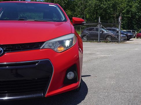 Used 2016 Toyota Corolla S Special Edition FWD image 11