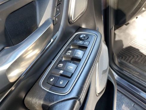 Used 2019 RAM 1500 Limited image 18
