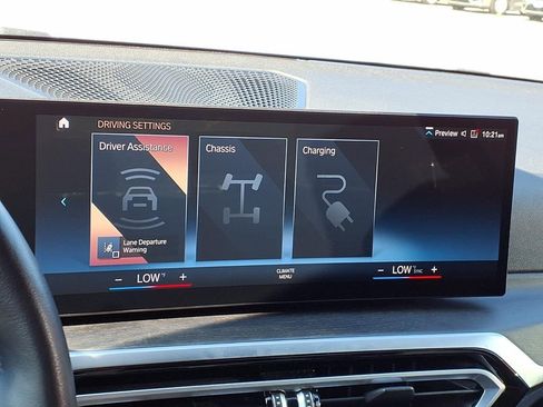 Used 2024 BMW 330e xDrive AWD/4WD image 14