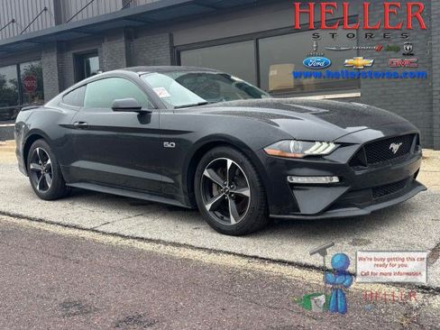 Used 2018 Ford Mustang GT w/ Equipment Group 301A RWD image 1