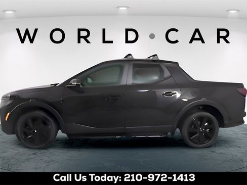Used 2024 Hyundai Santa Cruz Night image 4