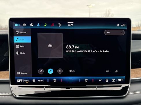 New 2026 Volkswagen Tiguan SEL R-Line image 17