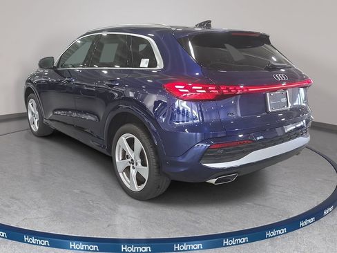 Certified 2025 Audi Q5 Premium w/ Premium Plus AWD/4WD image 7