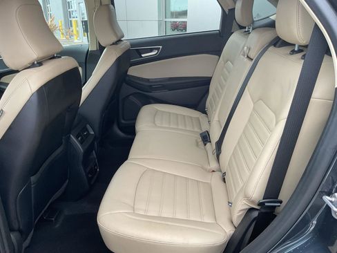 Used 2024 Ford Edge SEL w/ Convenience Package image 23