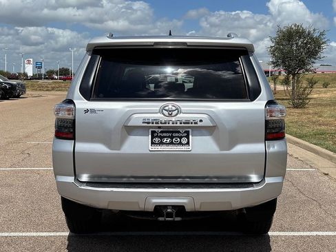 Used 2016 Toyota 4Runner SR5 Premium RWD image 6
