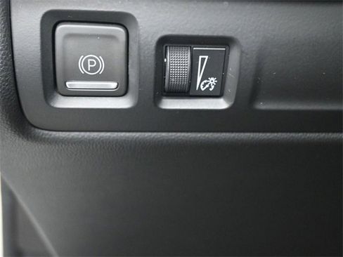 Used 2019 Cadillac XT4 Premium Luxury w/ Cold Weather Package image 20