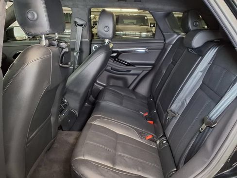Used 2023 Land Rover Range Rover Evoque R-Dynamic SE AWD/4WD image 18
