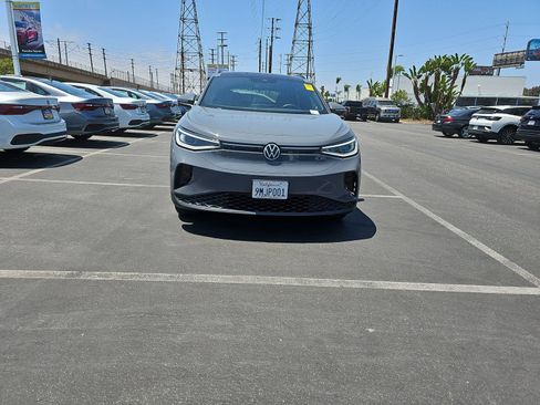Used 2024 Volkswagen ID.4 S RWD image 2