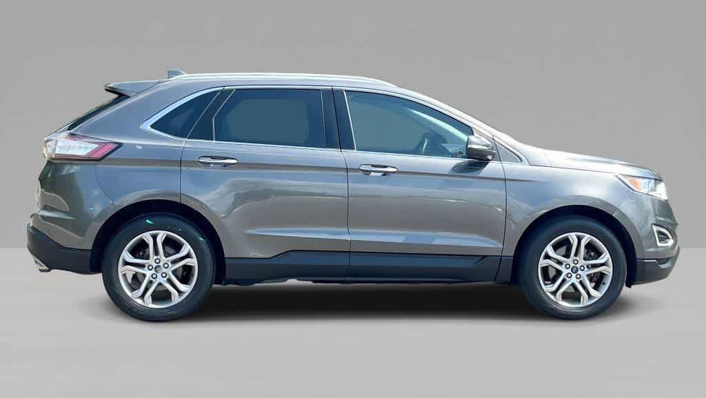 Used 2015 Ford Edge Titanium AWD/4WD image 9