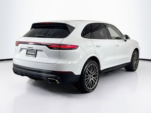 Certified 2022 Porsche Cayenne image 9