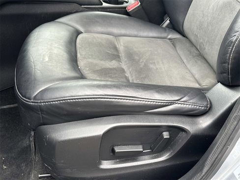 Used 2021 MAZDA CX-5 Touring image 17