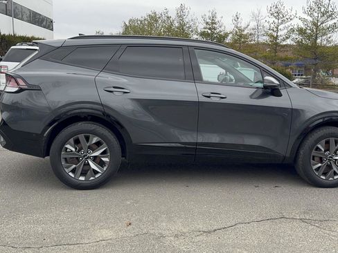 Used 2025 Kia Sportage SX Prestige image 4