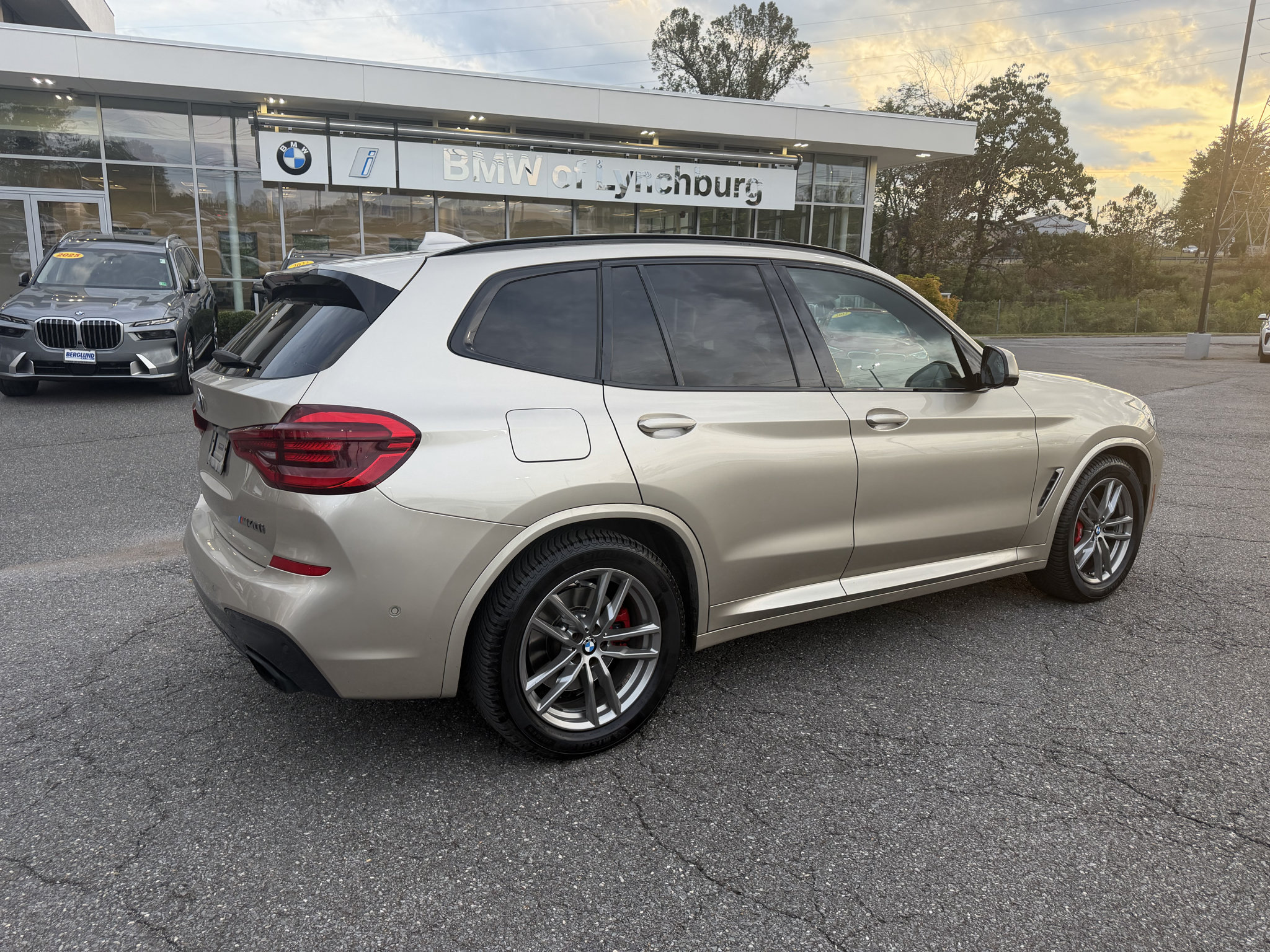 Used 2021 BMW X3 M40i w/ Premium Package AWD/4WD image 6