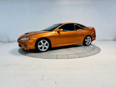 Used 2006 Pontiac GTO RWD image 5